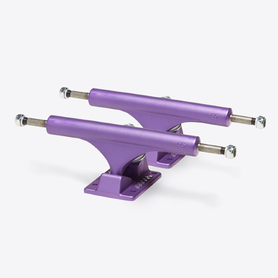 Подвески для скейтборда ACE TRUCKS Classic Deep Purple Satin 55 
Подвески для скейтборда ACE TRUCKS Classic Deep Purple Satin 55