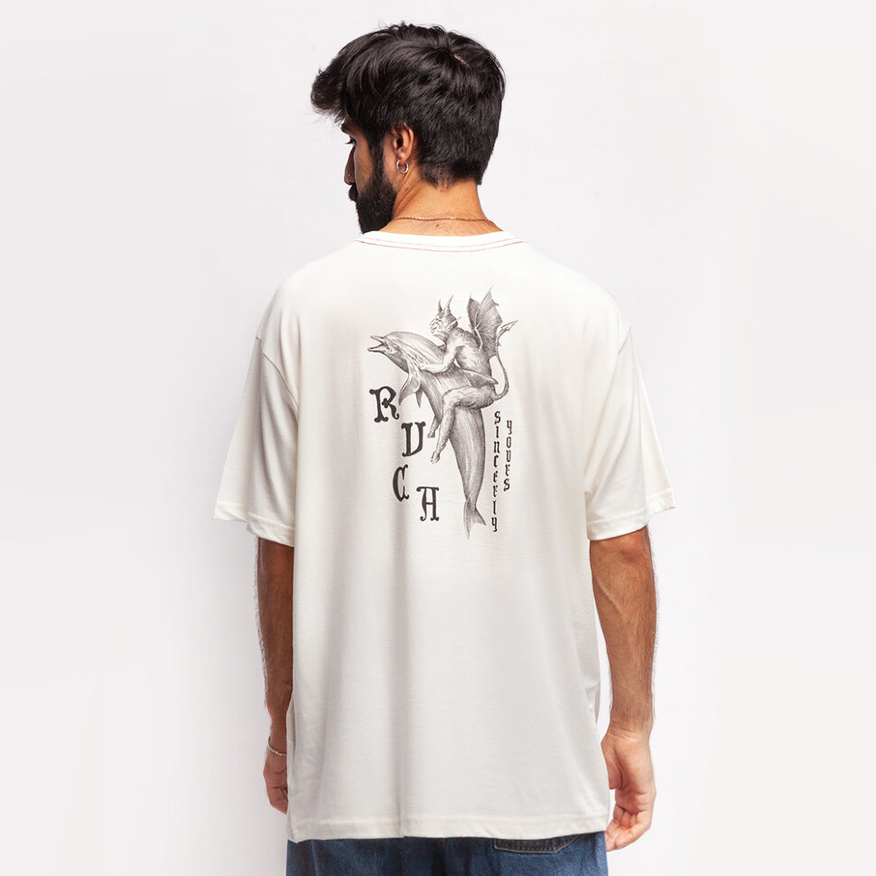 фото Футболка rvca devil s dolphin antique white 2021